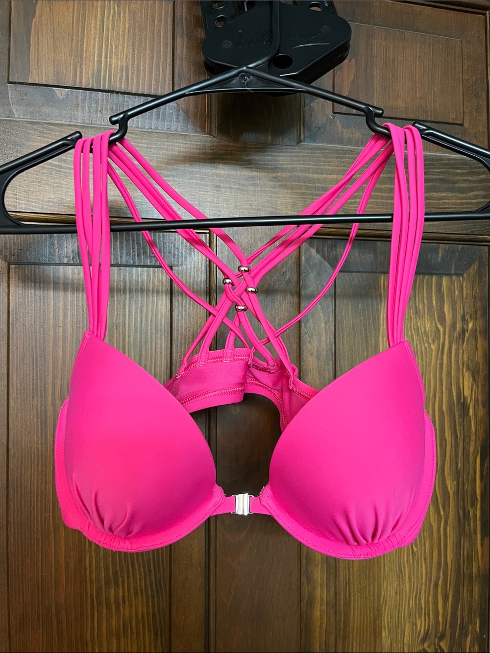 Women's Hot Pink Strappy Push-Up Bra